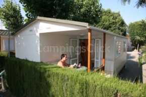 Campsite Naturista & Bungalows Almanat