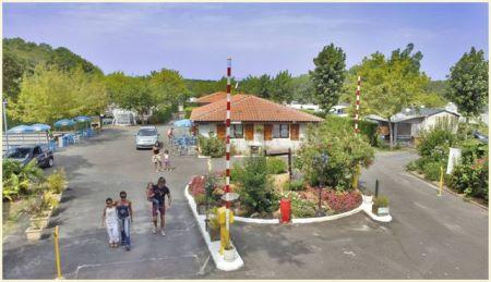 Campsite Les Acacias