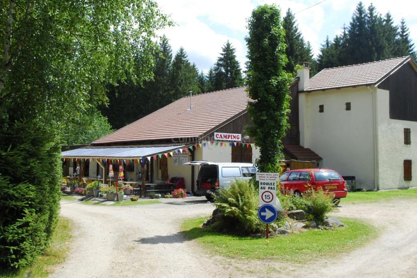 Campsite aire naturelle du Champ de Roches